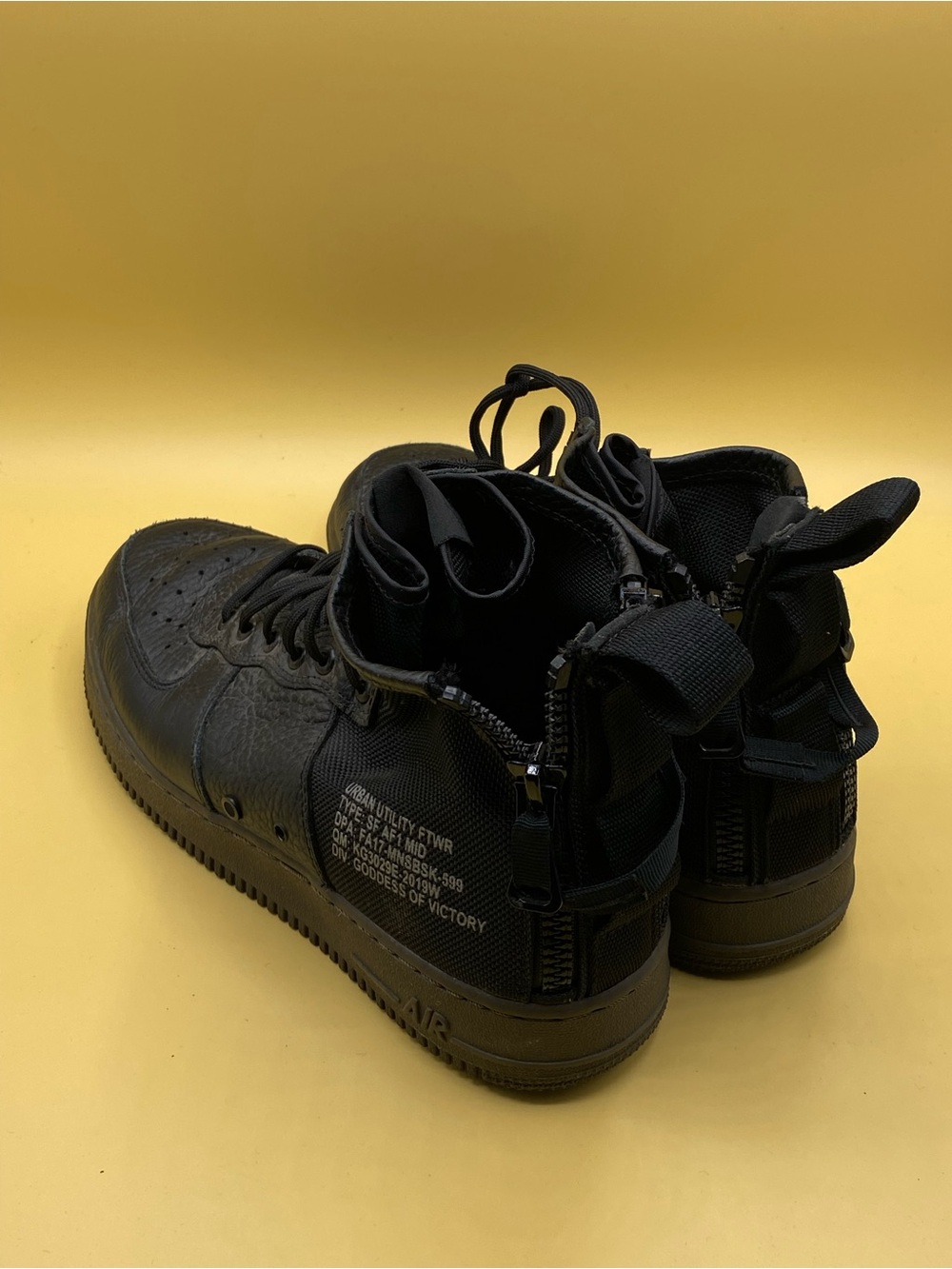 Nike Black High-Top Tactical Sneakers with Lace-Up Front - Picture 3 of 4